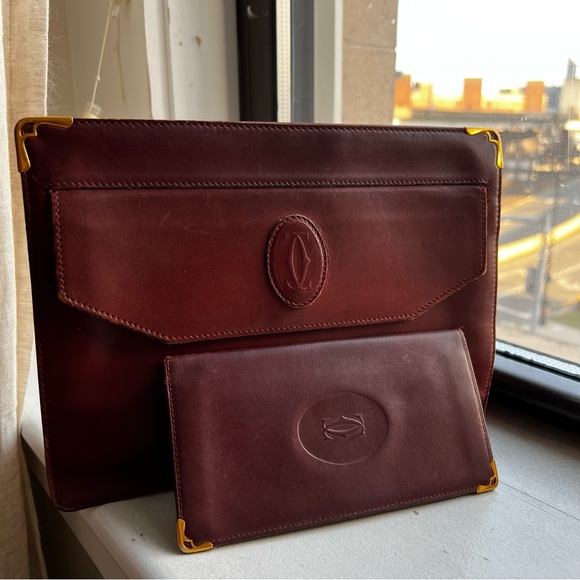 Vintage Cartier Portfolio w/ Matching Wallet, Burgundy Leather & Gold Hardware - Picture 5 of 13